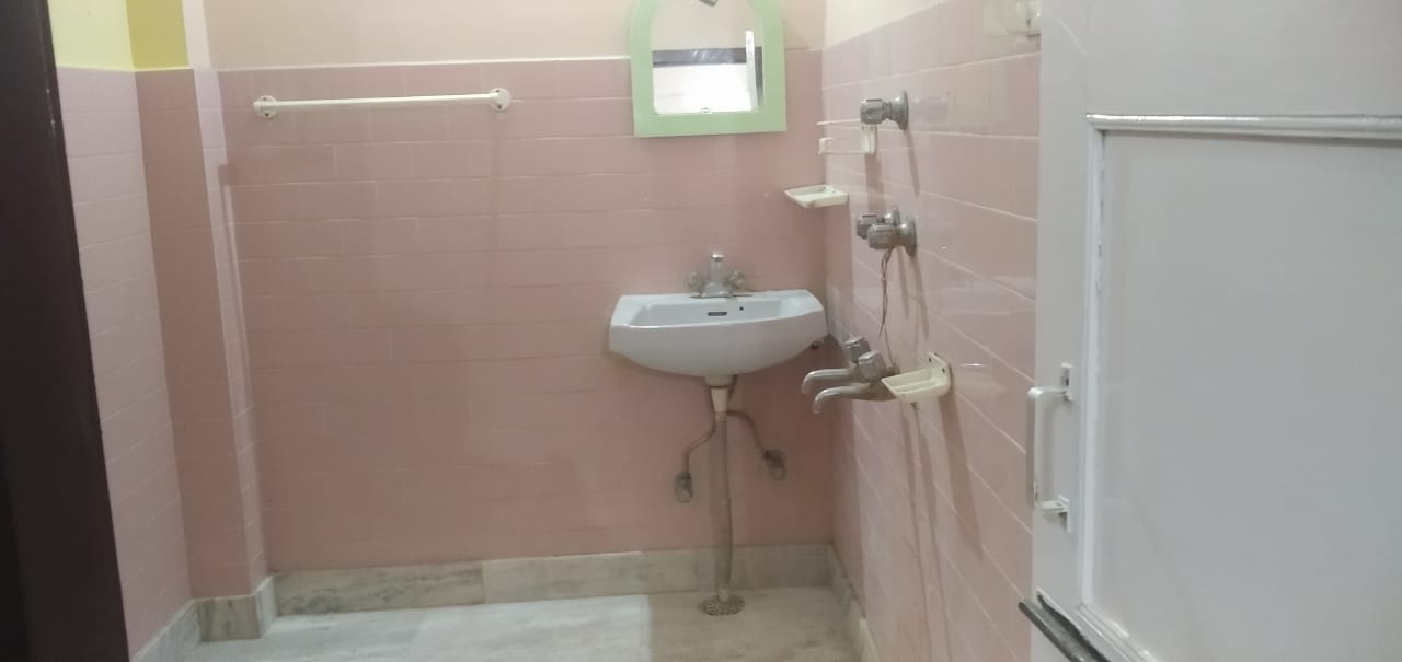 Unfurnished 2bhk unfurnished apartment in Six Mile, Guwahati, Assam, India for Rent